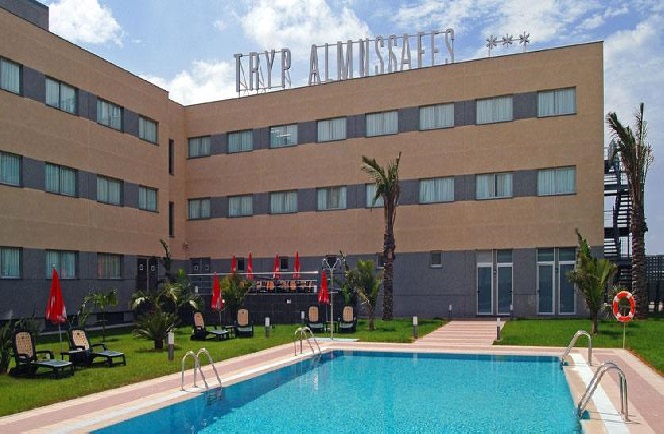 Fly Drive Barcelona Ontdek de Perfecte Mix van Cultuur, Kust en Natuur 12