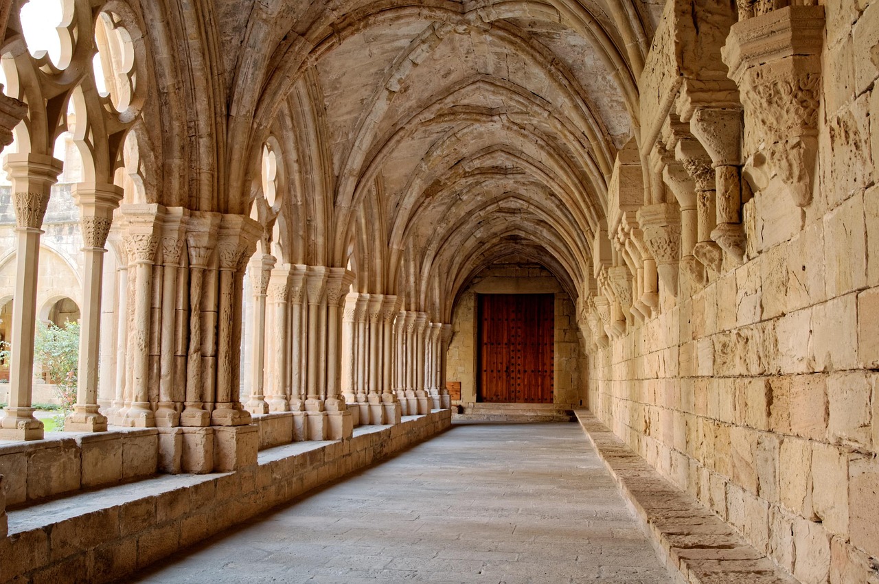 Fly Drive Barcelona Ontdek de Perfecte Mix van Cultuur, Kust en Natuur 15