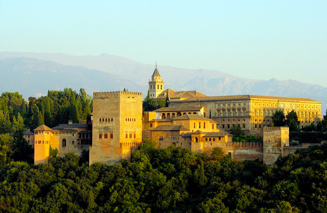 Fly Drive Spanje Verken Extremadura La Mancha & Andalusie in 1 Reis
