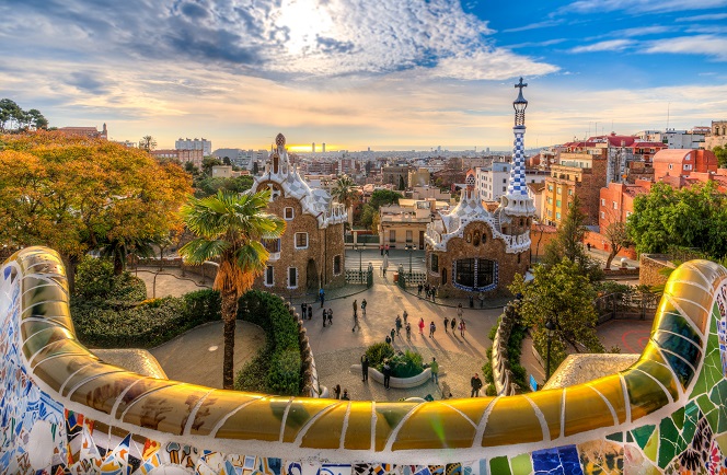 Van Gaudi naar Maria Een Fly Drive Rondreis door Spanje’s Mooiste Locaties